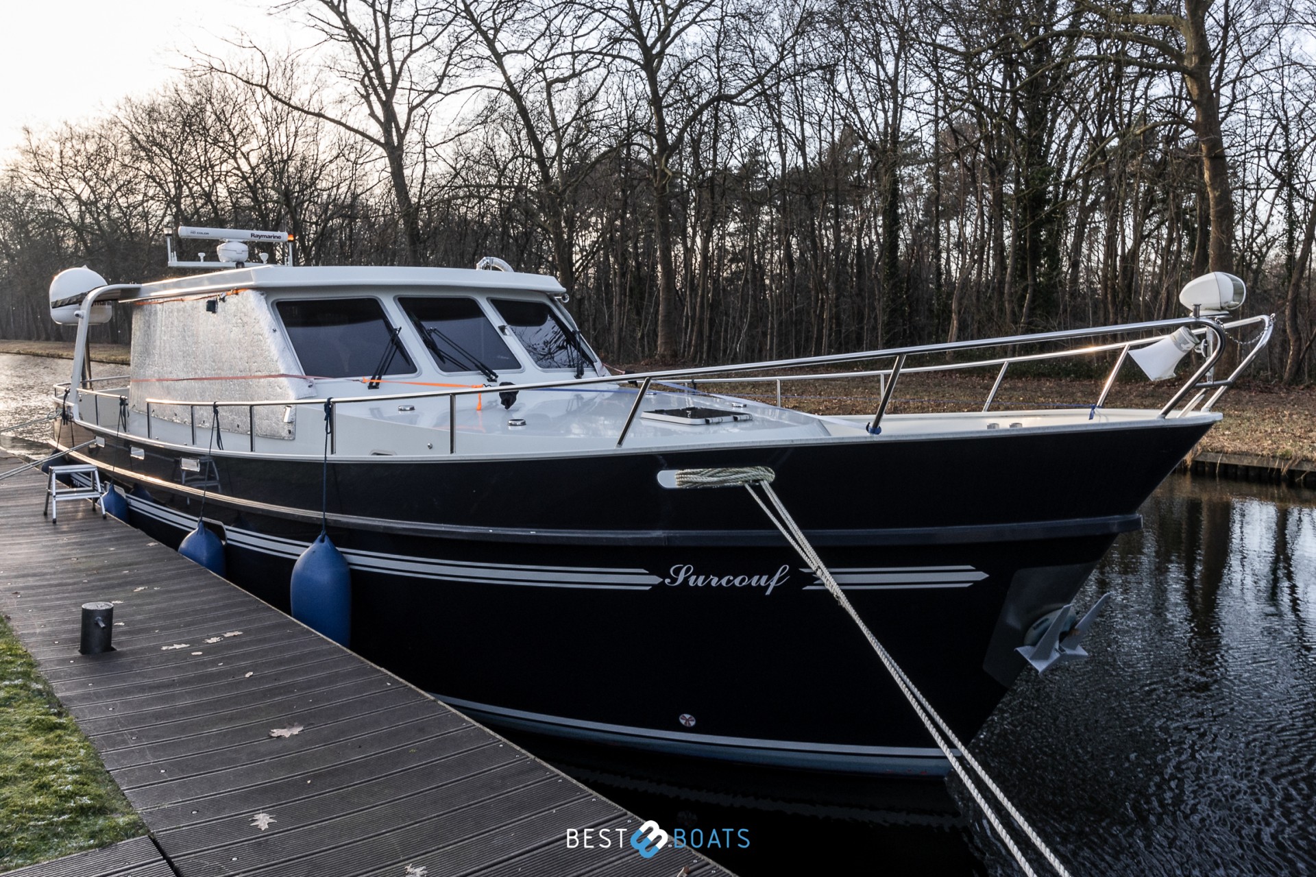 yacht broker roermond