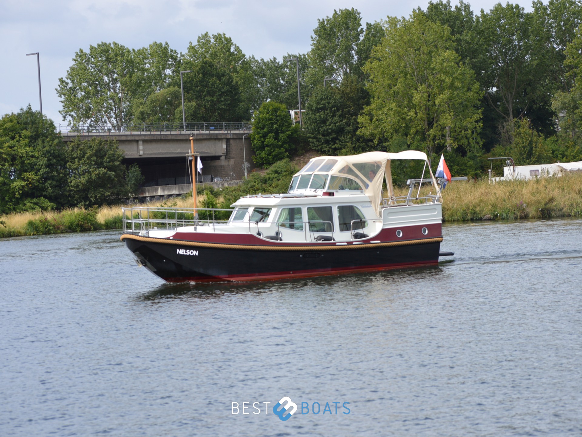 Linssen Dutch Sturdy 320 AC