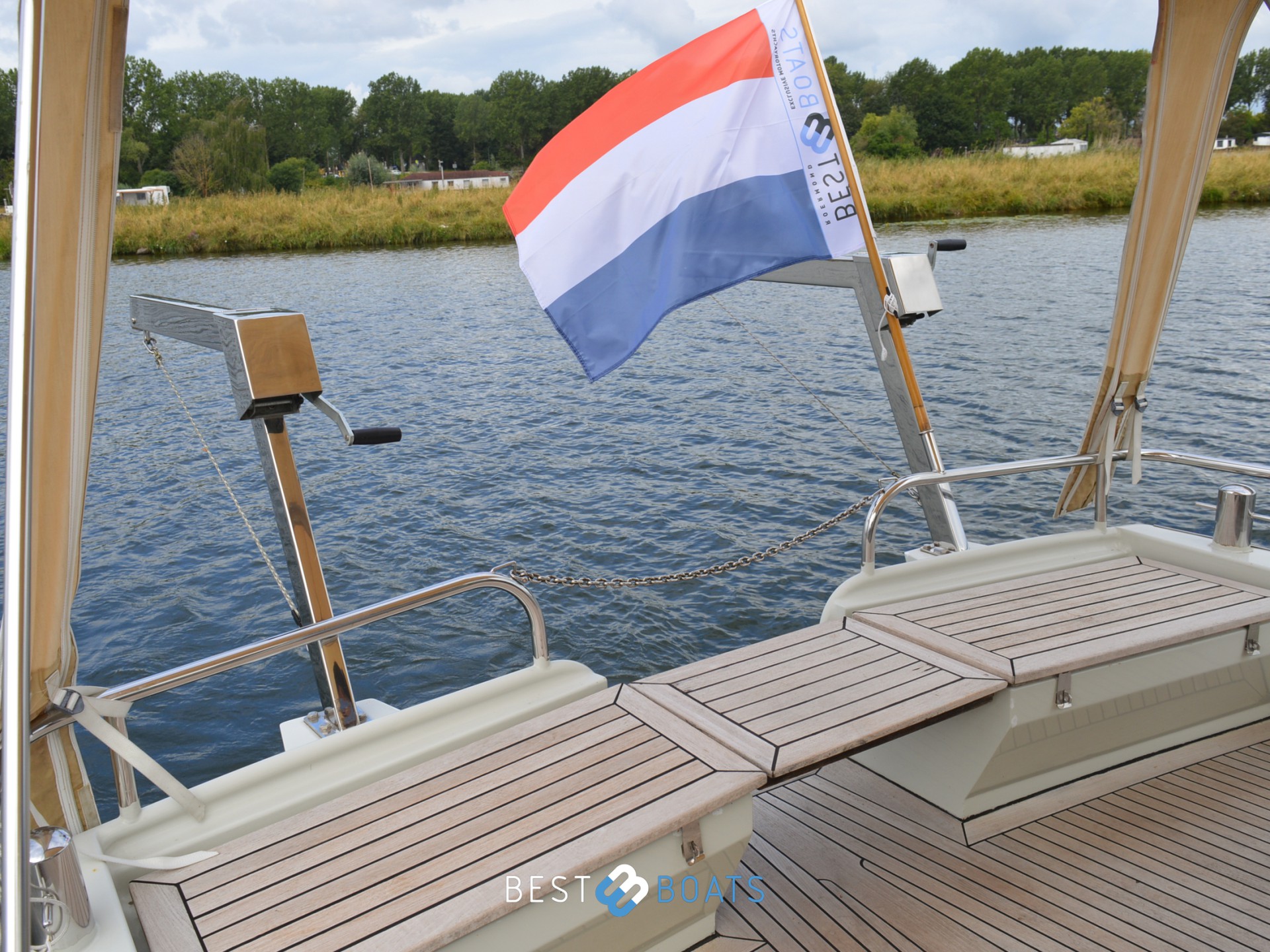 Linssen Dutch Sturdy 320 AC