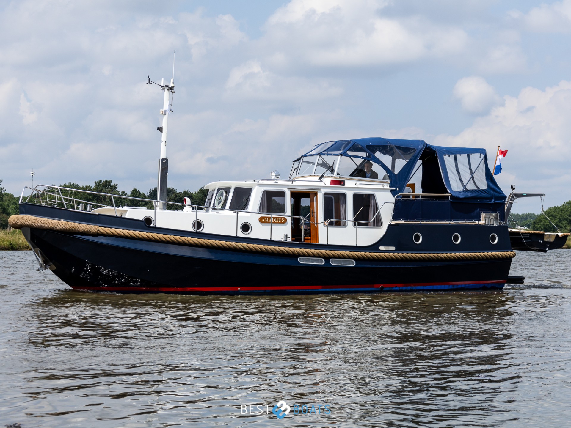 Linssen Classic Sturdy 400 AC Twin