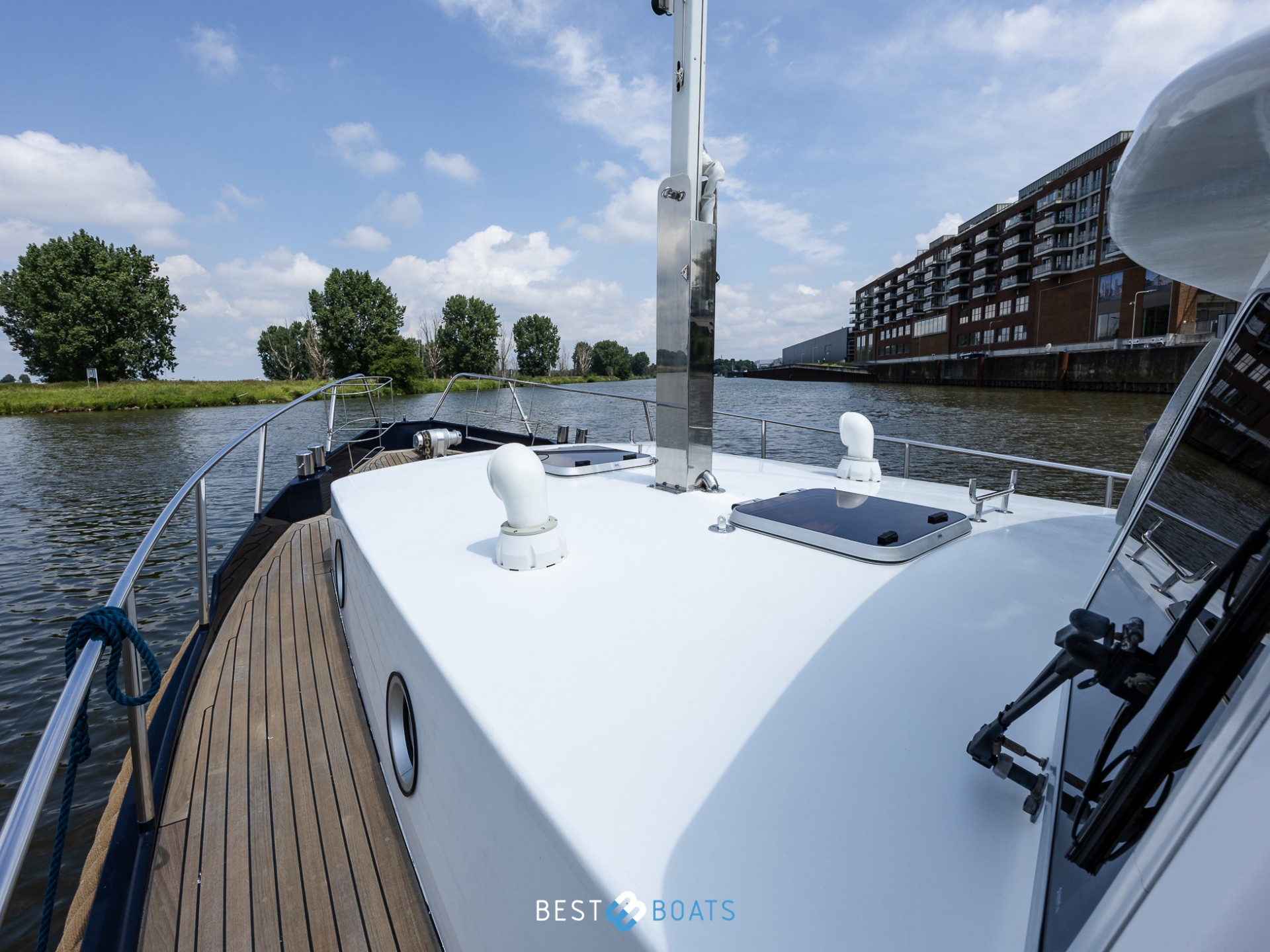 Linssen Classic Sturdy 400 AC Twin