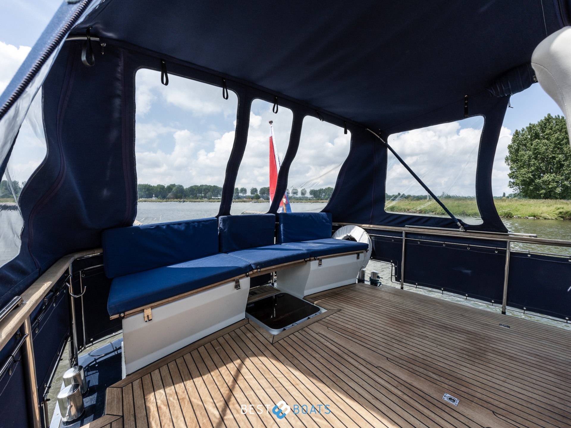 Linssen Classic Sturdy 400 AC Twin