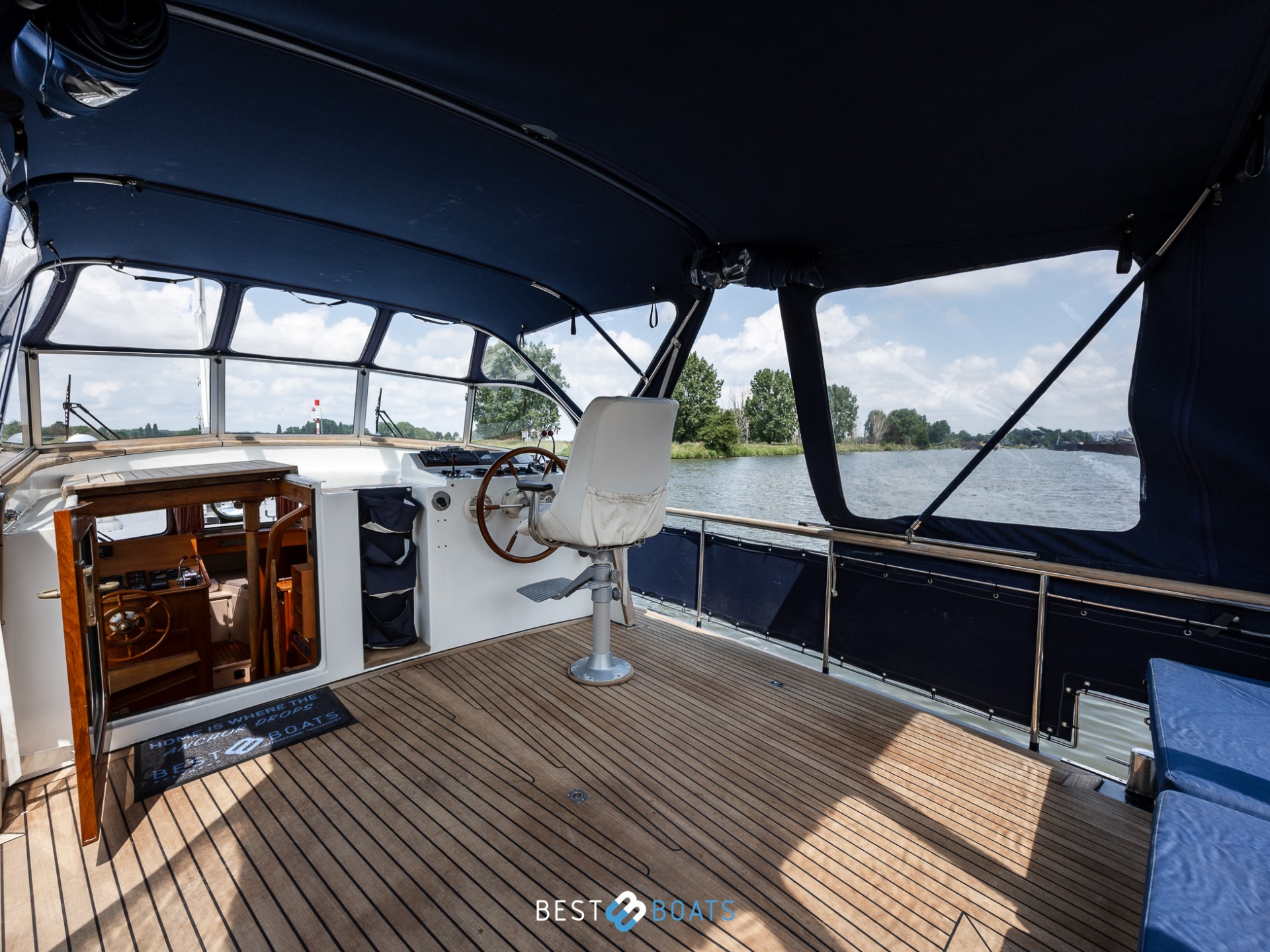 Linssen Classic Sturdy 400 AC Twin