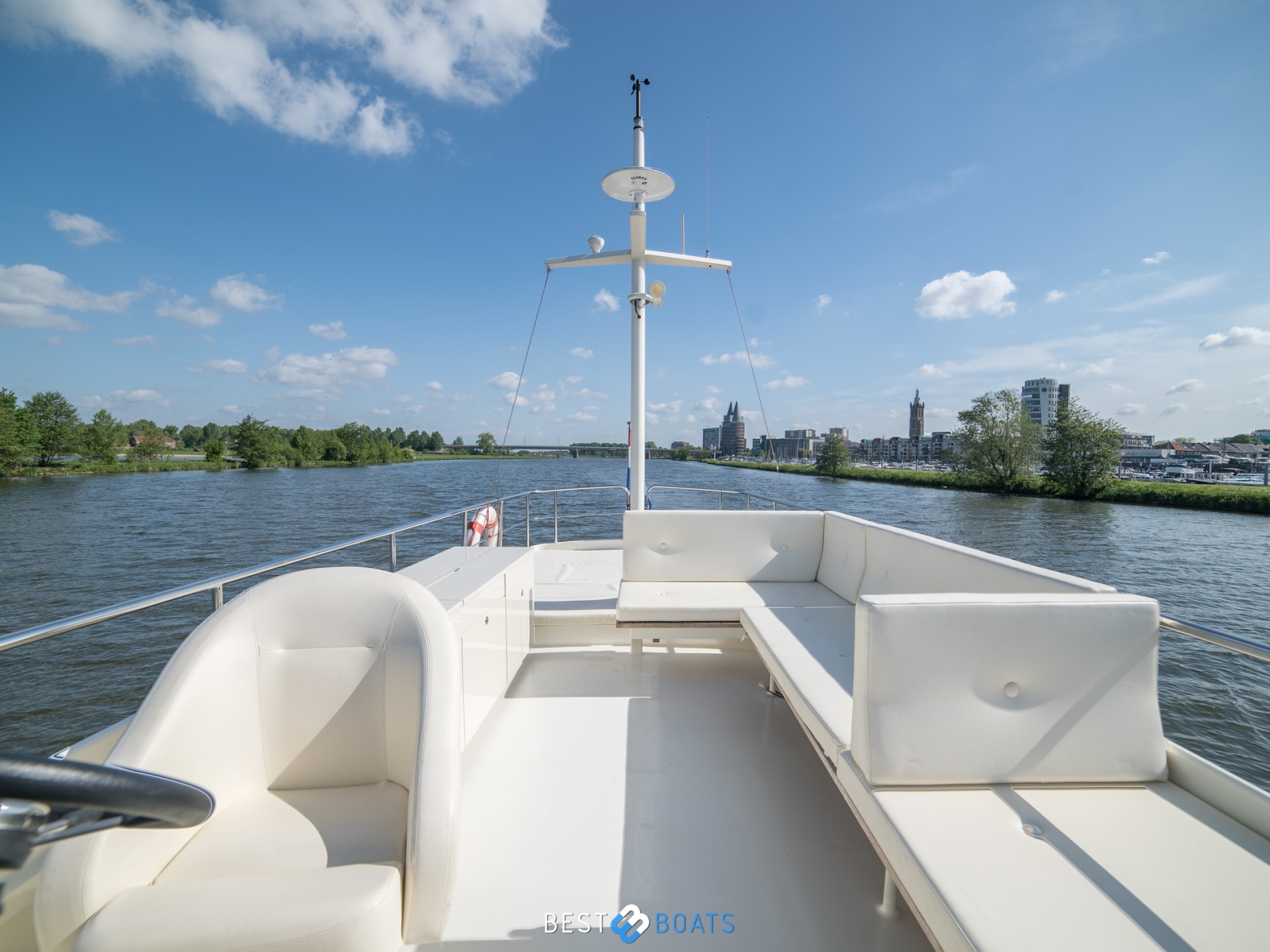 Linssen Classic Sturdy 36 Sedan Deck Bridge