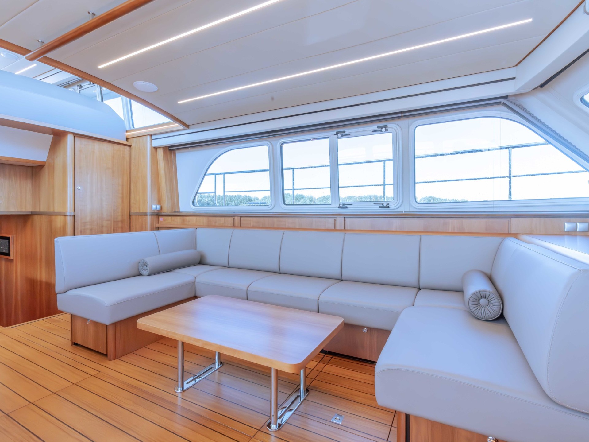 Linssen Grand Sturdy 590 AC Wheelhouse L-Class