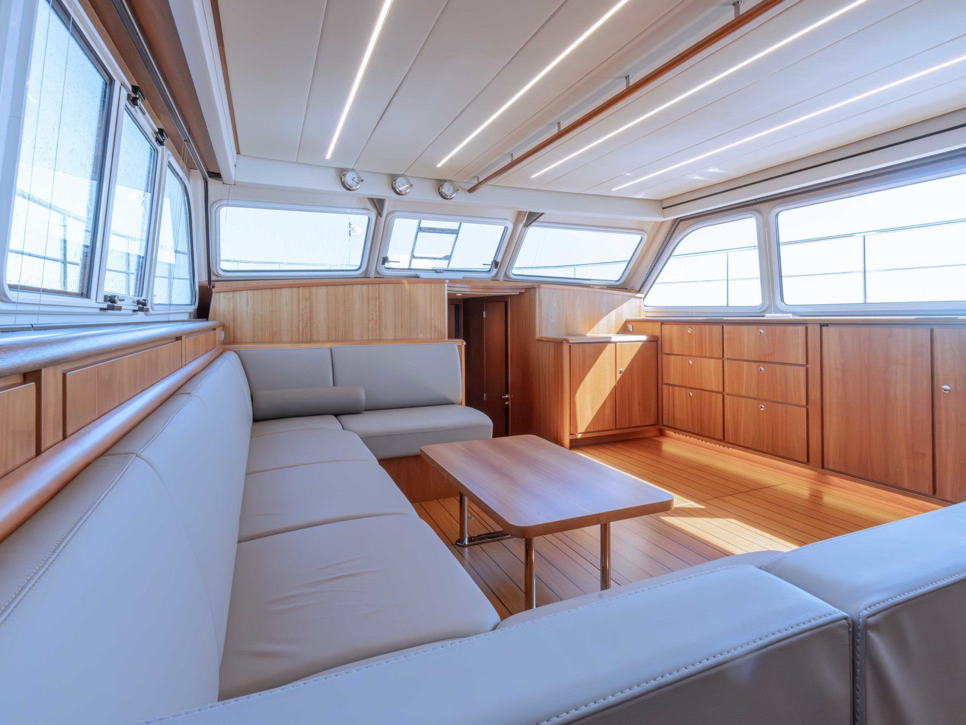 Linssen Grand Sturdy 590 AC Wheelhouse L-Class