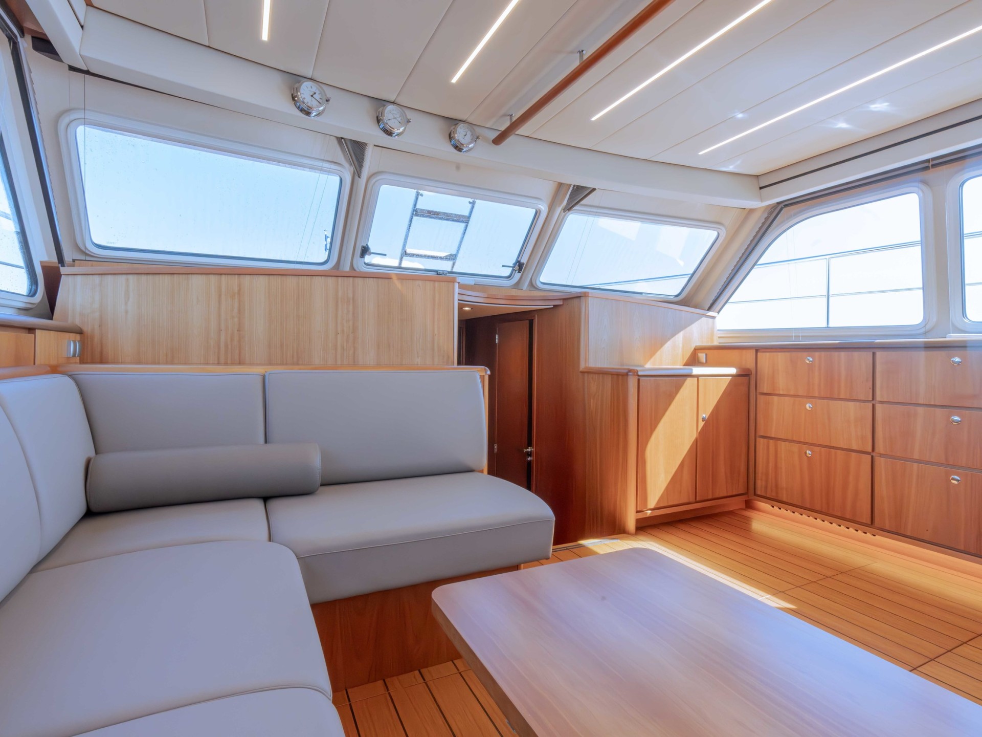 Linssen Grand Sturdy 590 AC Wheelhouse L-Class