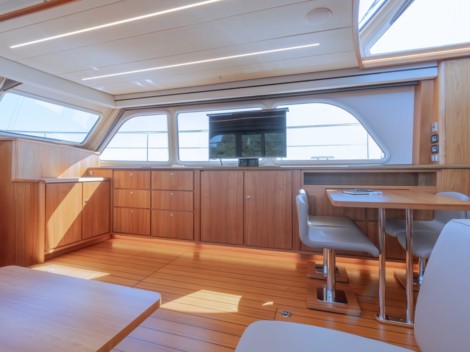 Linssen Grand Sturdy 590 AC Wheelhouse L-Class