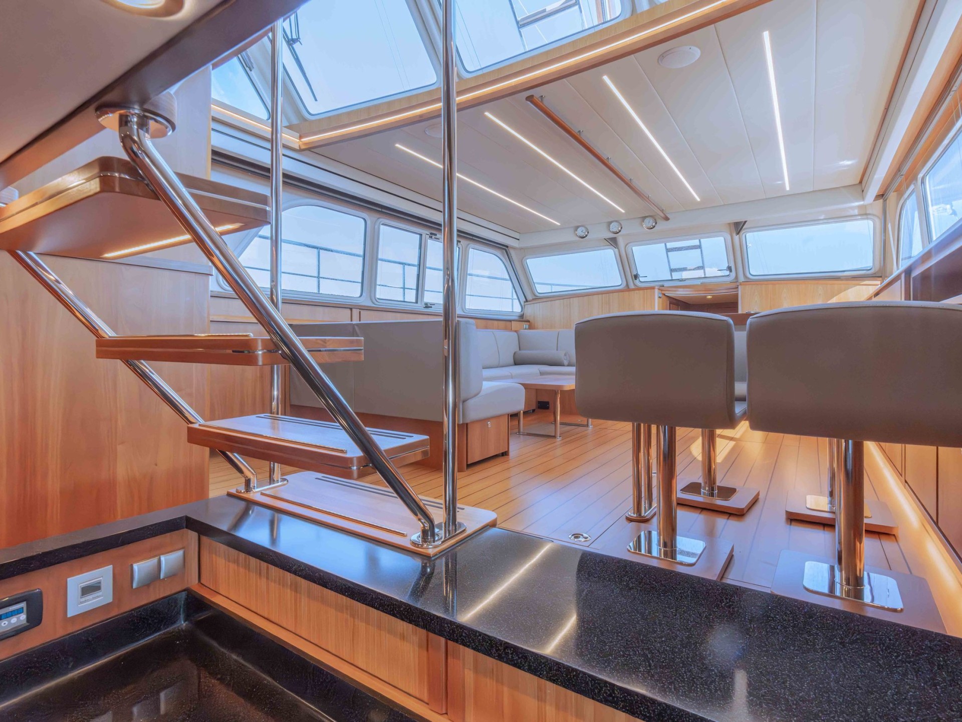 Linssen Grand Sturdy 590 AC Wheelhouse L-Class