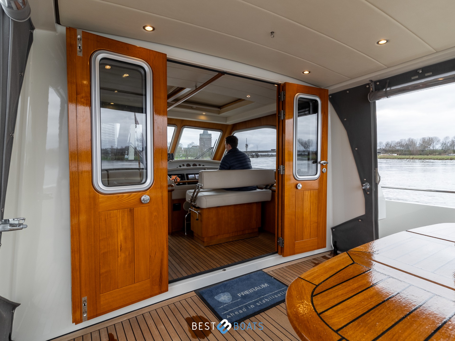 Linssen Grand Sturdy 500 AC Wheelhouse Long Top