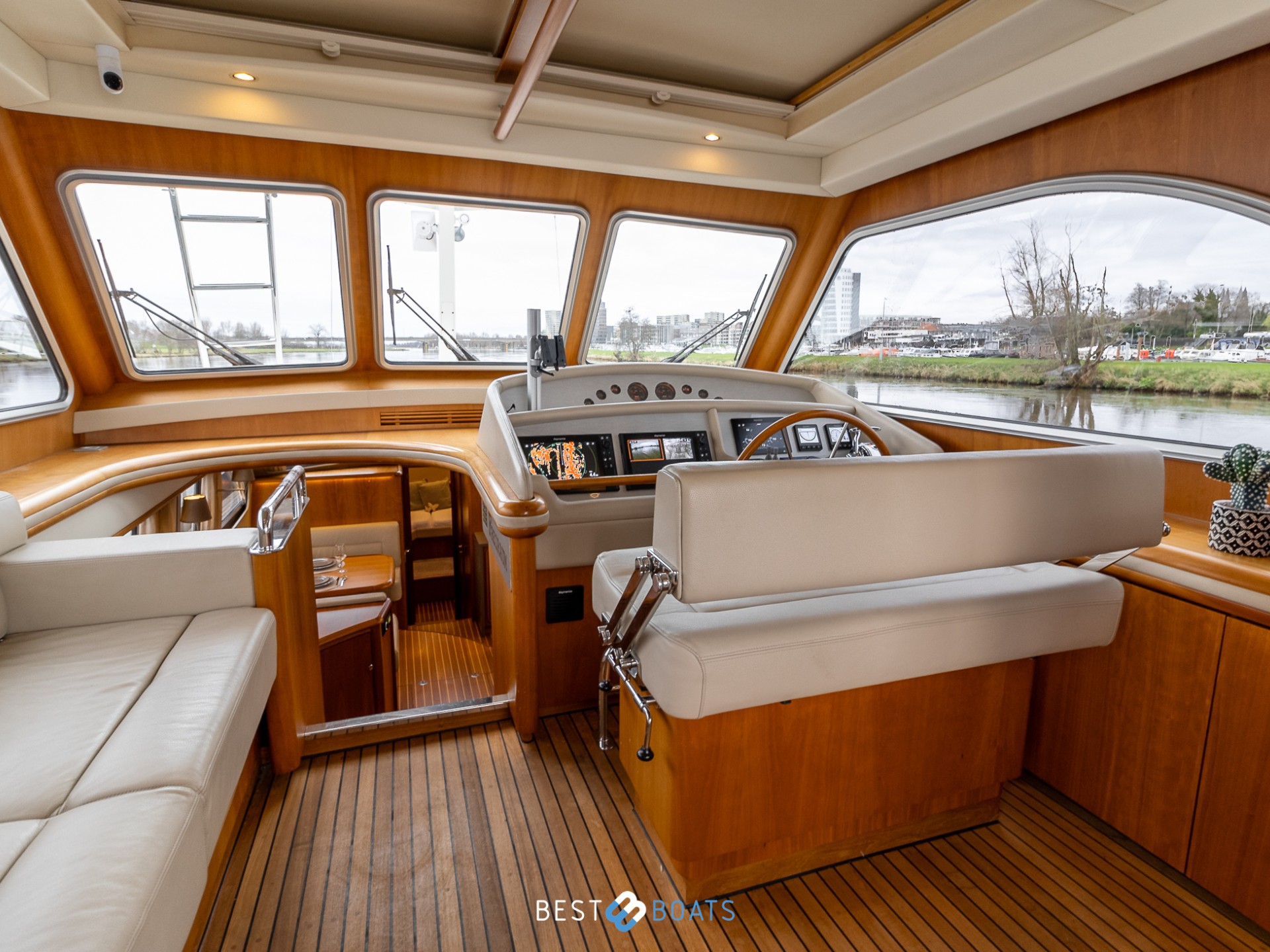 Linssen Grand Sturdy 500 AC Wheelhouse Long Top