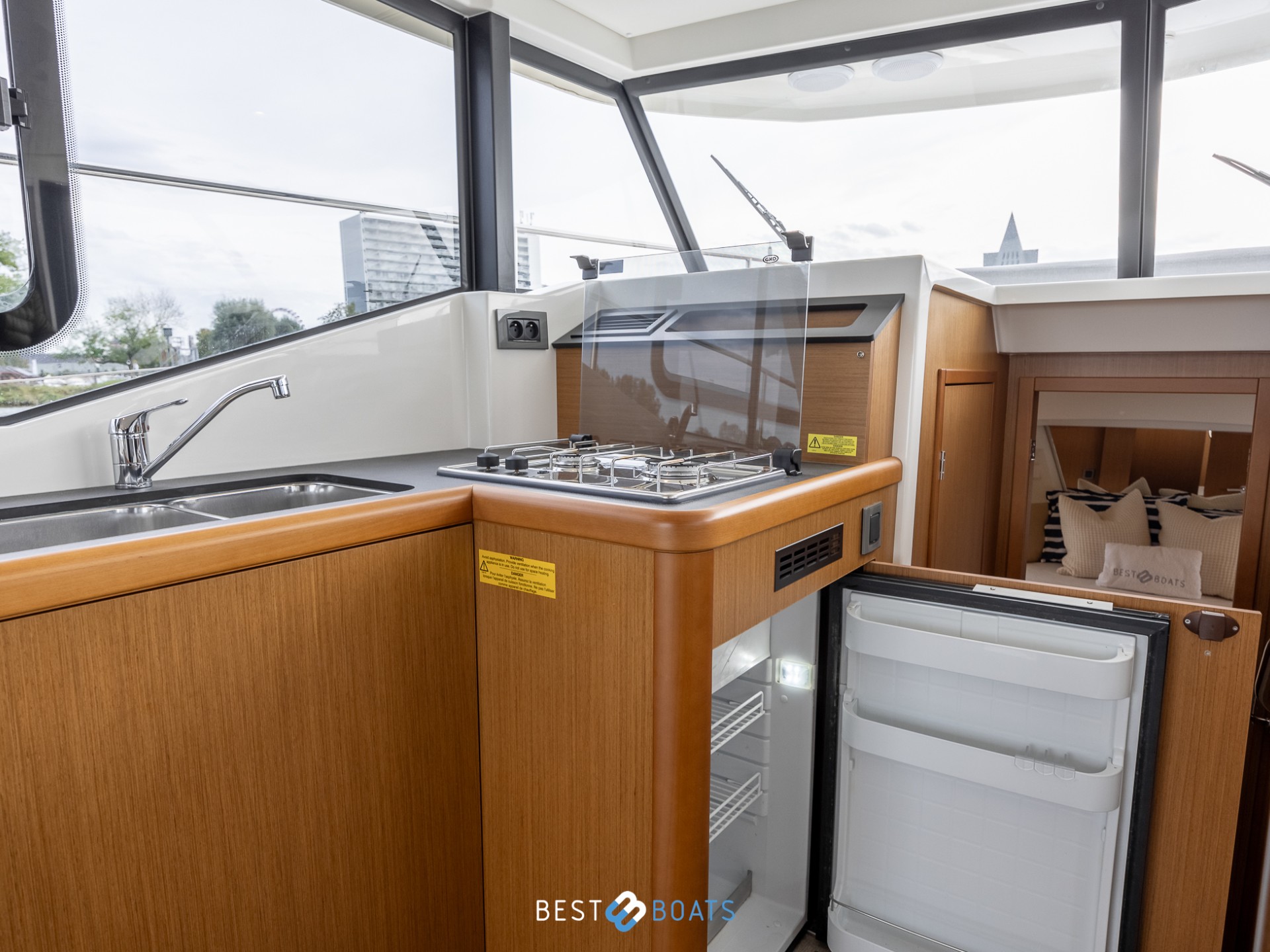 Beneteau Swift Trawler 30