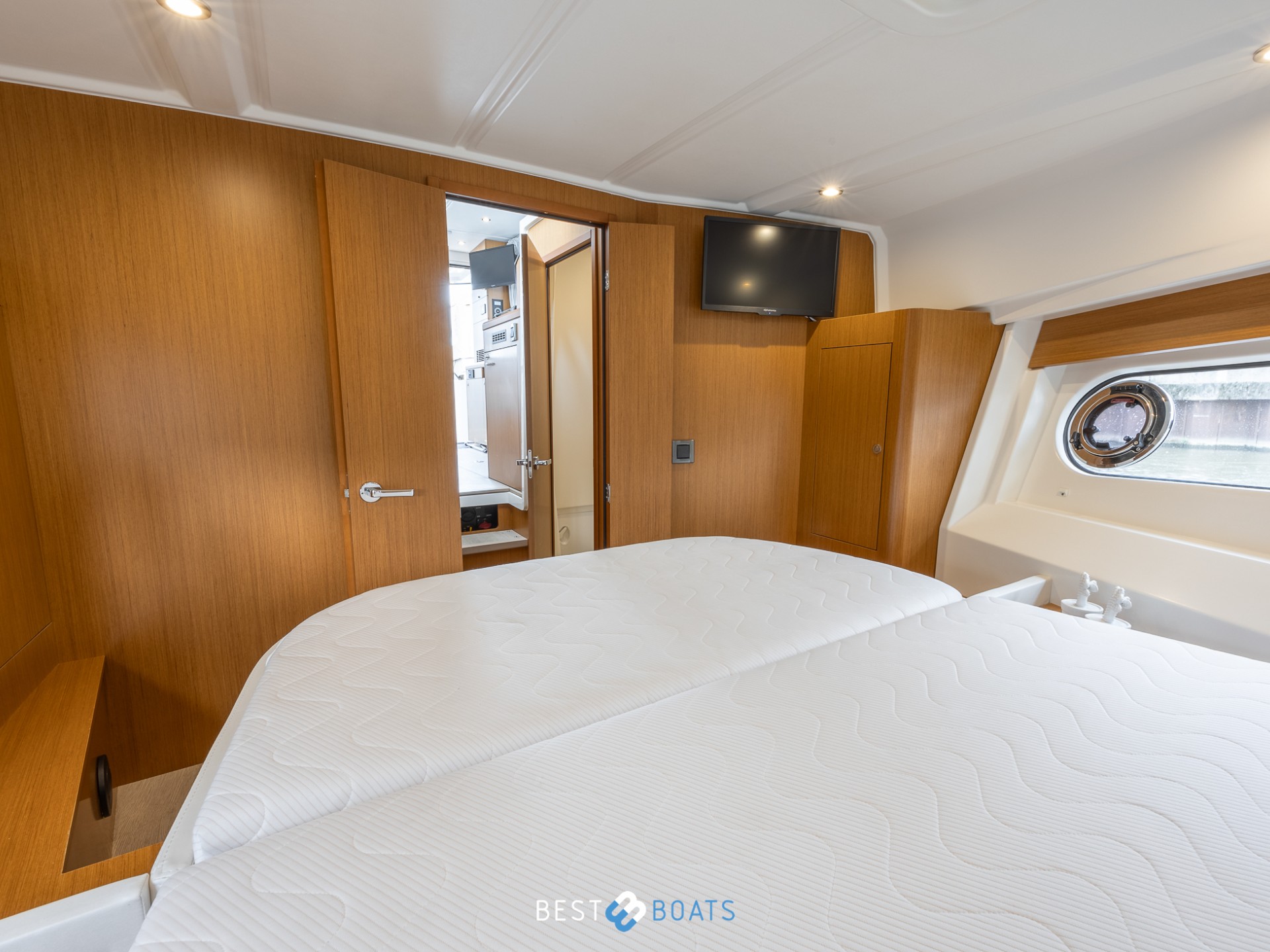 Beneteau Swift Trawler 30