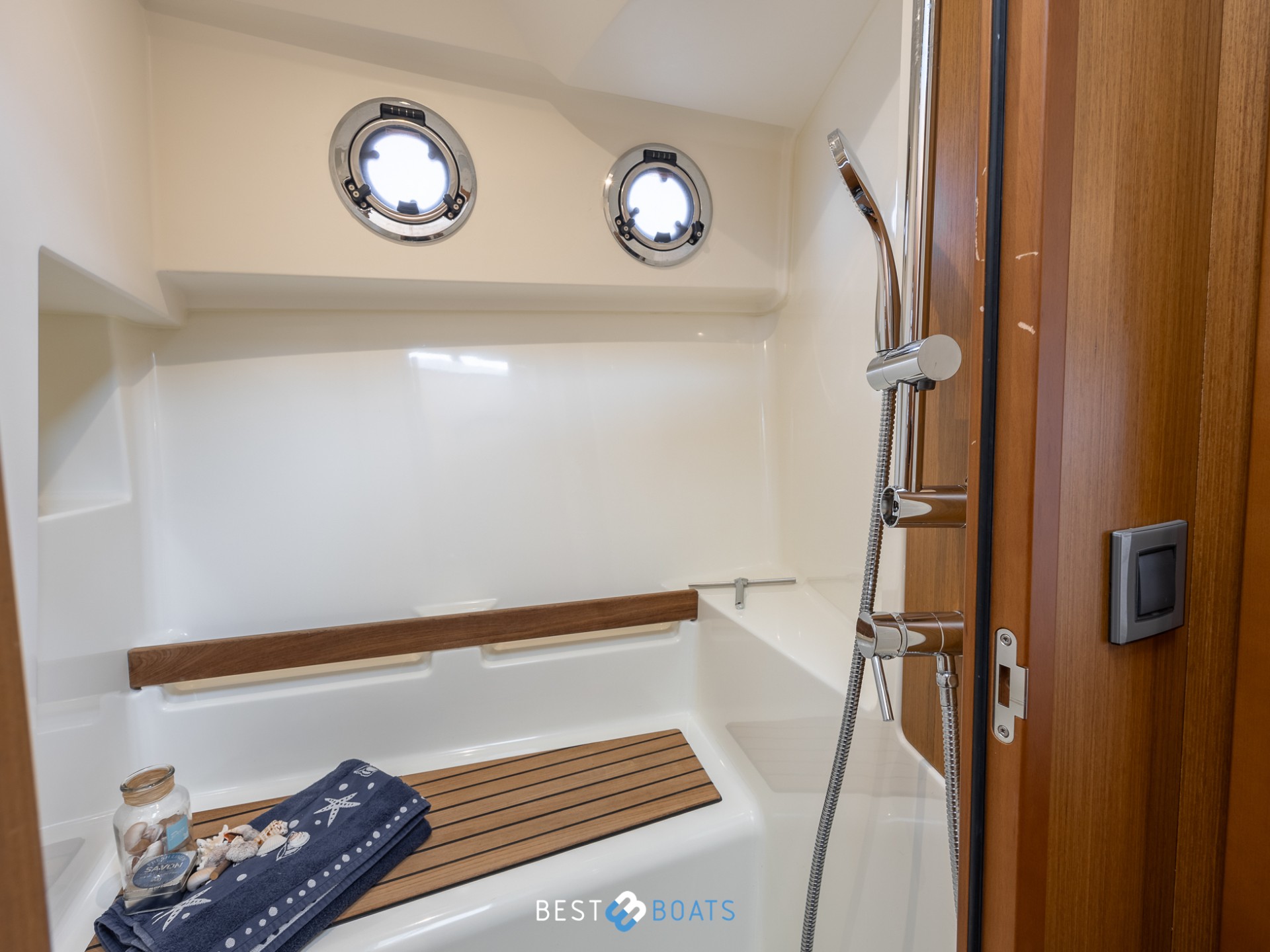 Beneteau Swift Trawler 30