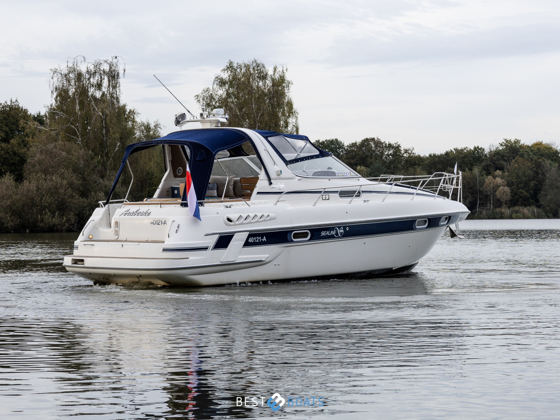 Sealine 380 Ambassador