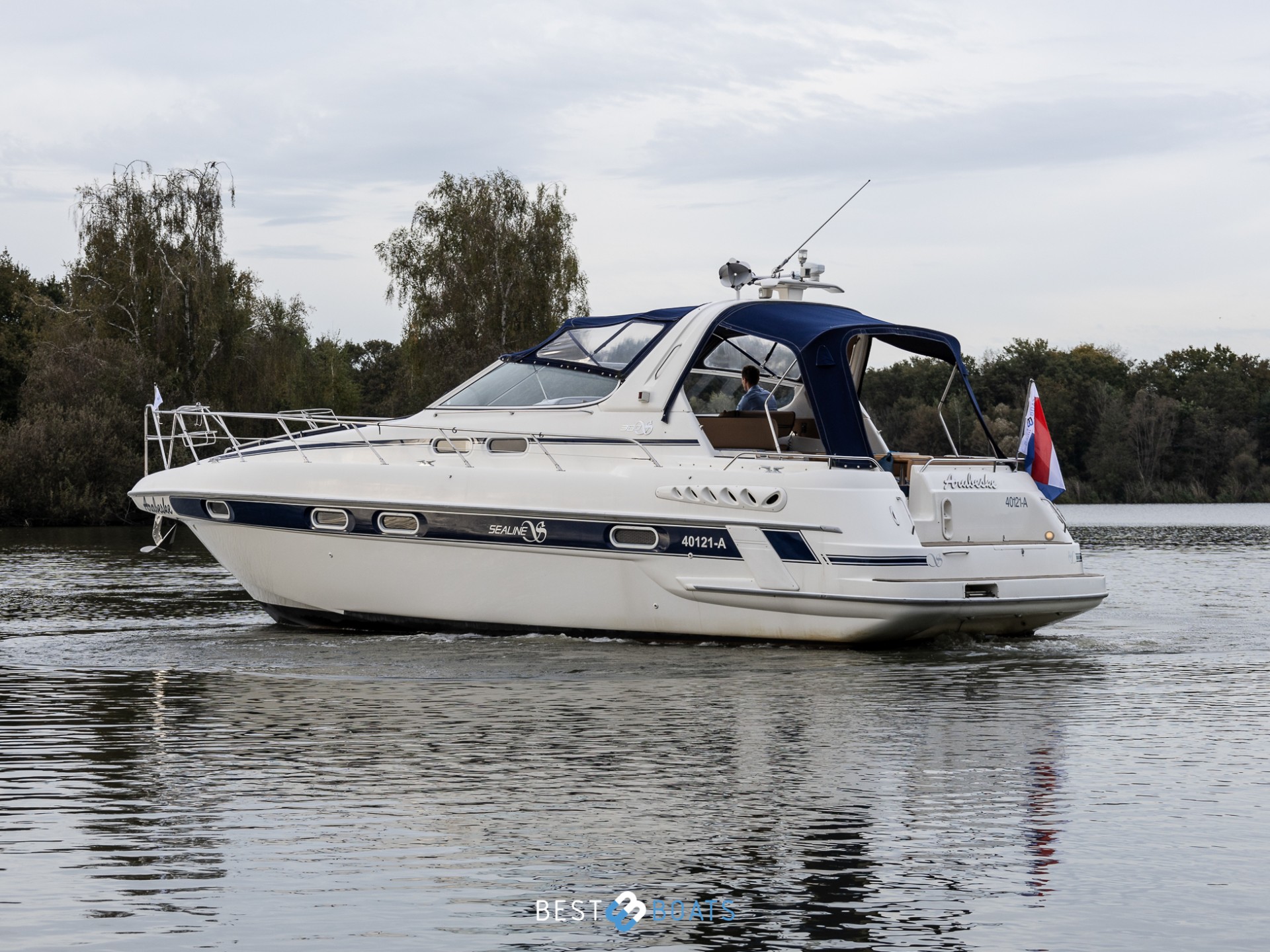 Sealine 380 Ambassador