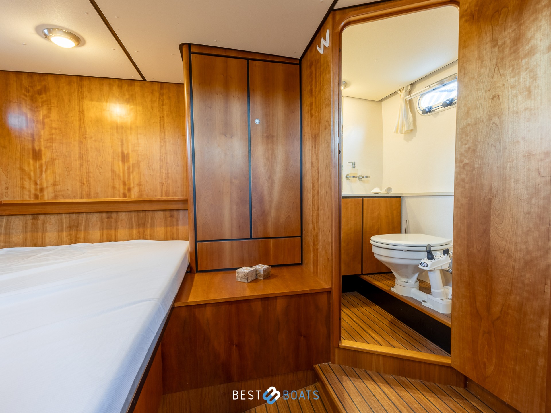 Linssen Grand Sturdy 33.9 AC